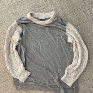 Sweatshirt with cable knit sleeves and neck gray sweatshirt body